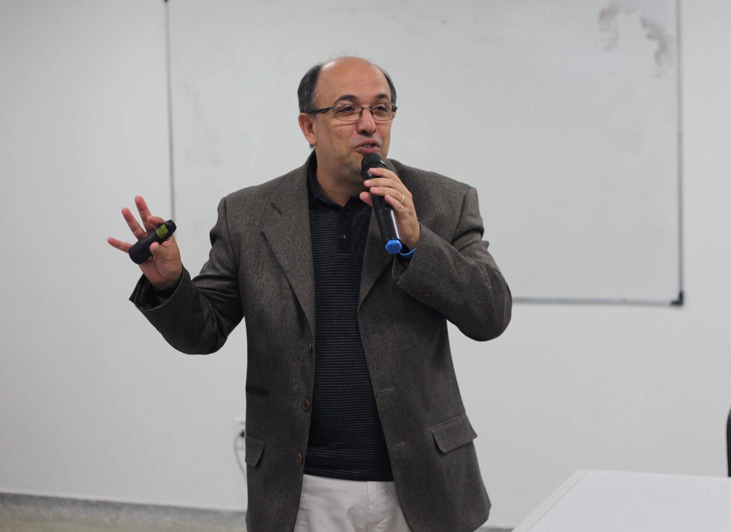 Professor André Faraco, da UFMG. Imagens: Ana Laura Farias/ Campus Lagarto
