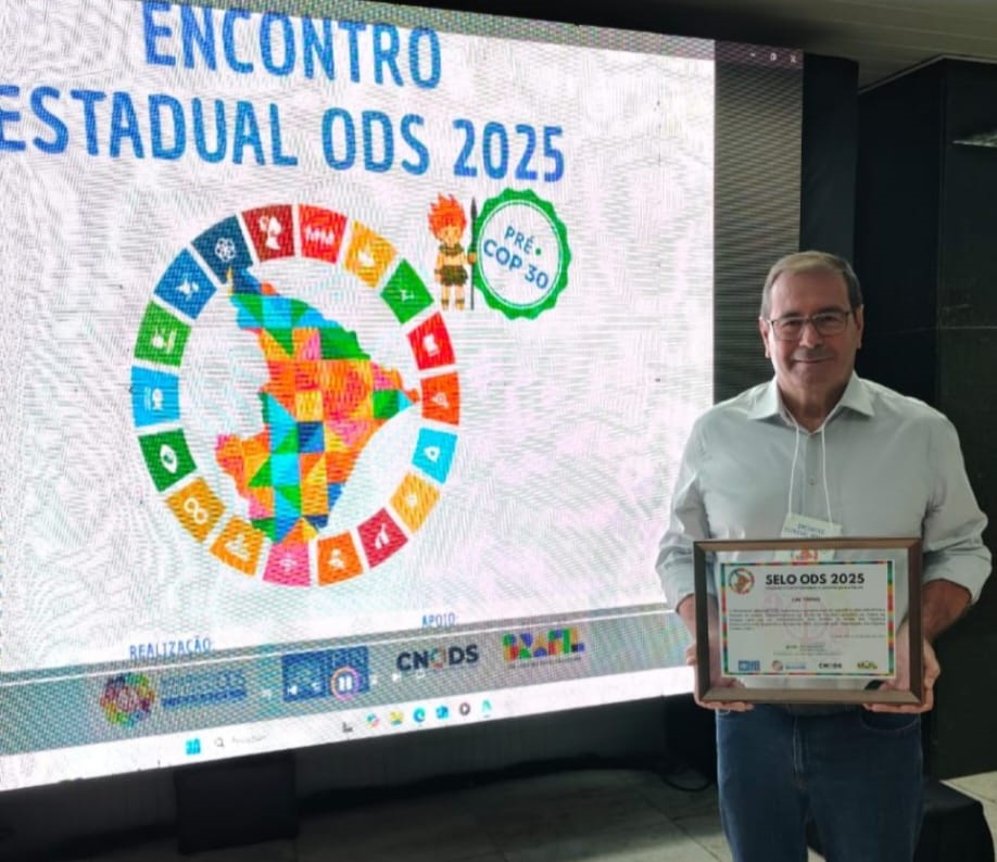 Professor João Basílio Mesquita (DCF/UFS) (Foto: arquivo pessoal)