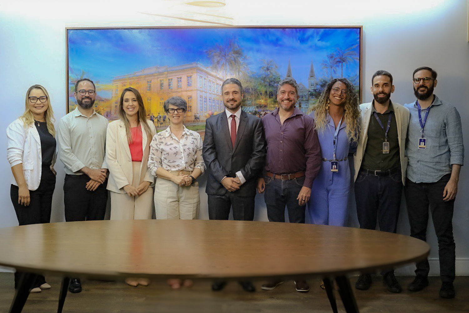 Equipe de comunicação da UFS e da CMA reunida em prol do Estudio C (Foto: Elisa Lemos/Ascom UFS)