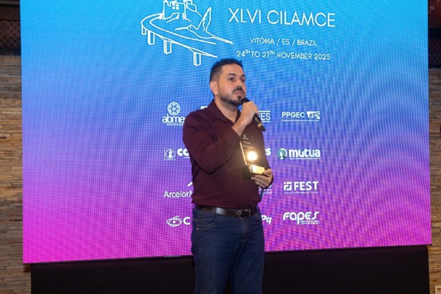 David Leonardo Amorim durante premiação (Foto: arquivo pessoal)